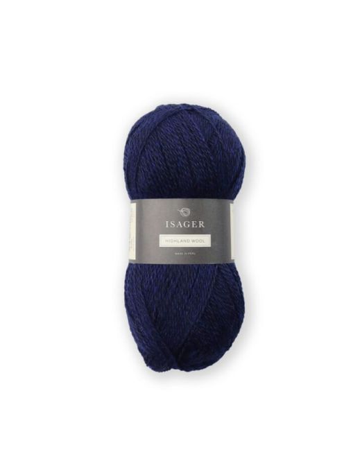 highland_wool_navy_lofotstrikk_isager
