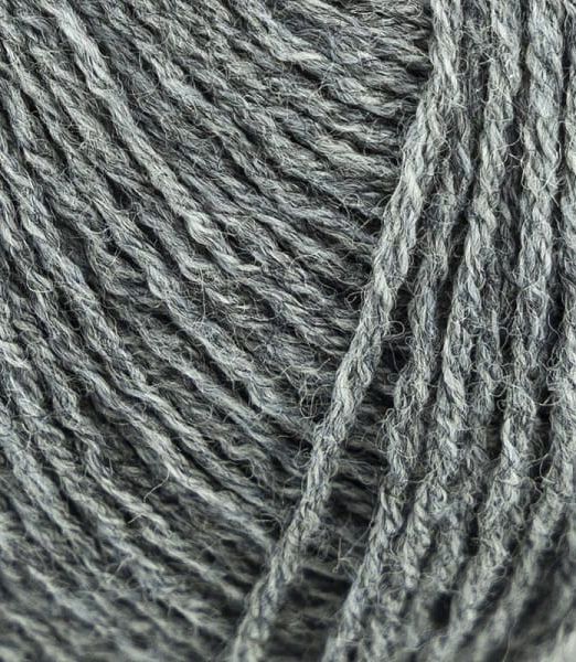 Granitgrå_closeup_lofotstrikk