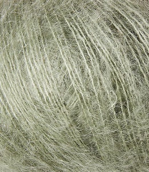 Knitting_for_olive_softsilkmohair_stovet_artiskok_lofotstrikk