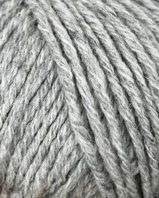heavy_merino_knitting_for_olive_lofotstrikk_lammegrå