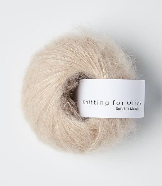 Knitting_for_olive_softsilkmohair_pudderrosa_lofotstrik_