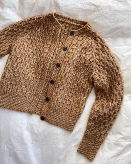 jenny_jacket_petiteknit_lofotstrikk