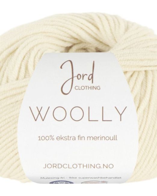 woolly_lofotstrikk_105_natural_white